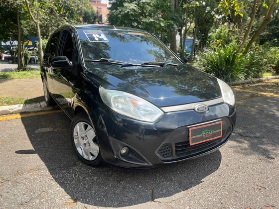 FORD FIESTA 1.0 ROCAM HATCH 8V FLEX 4P MANUAL FORD FIESTA 1.0 ROCAM HATCH 8V FLEX 4P MANUAL